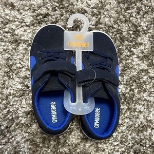 Toddler size 10 Gymboree Velcro sneakers